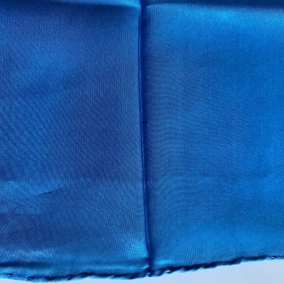 100% Silk Square Scarf Horse Feathers Taos New Mexico Western Souvenir Turquoise - Picture 7 of 8